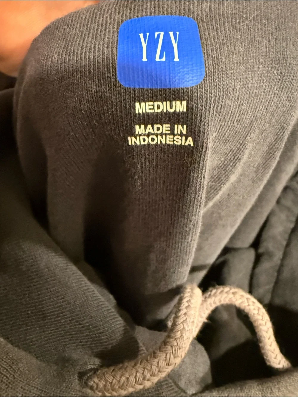 New Yeezy Charcoal Grey Pullover Hoodie - Picture 2 of 2